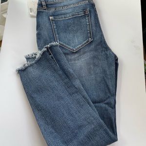 Kensie jeans skinny ankle crop raw hem distressed nwt 8 29